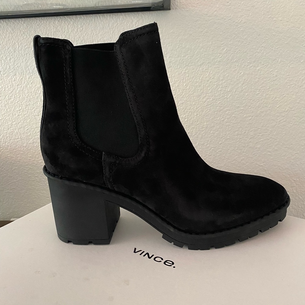 Vince Henderson boot, black suede, size 8.5
